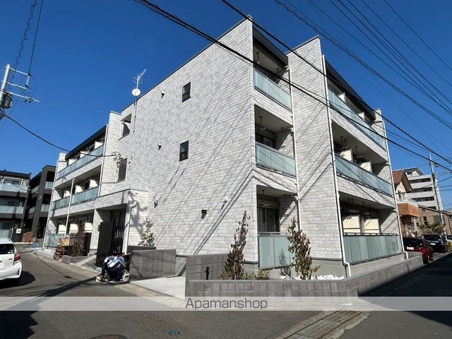 小田急小田原線 本厚木駅 徒歩12分 3階建 築2年の外観写真