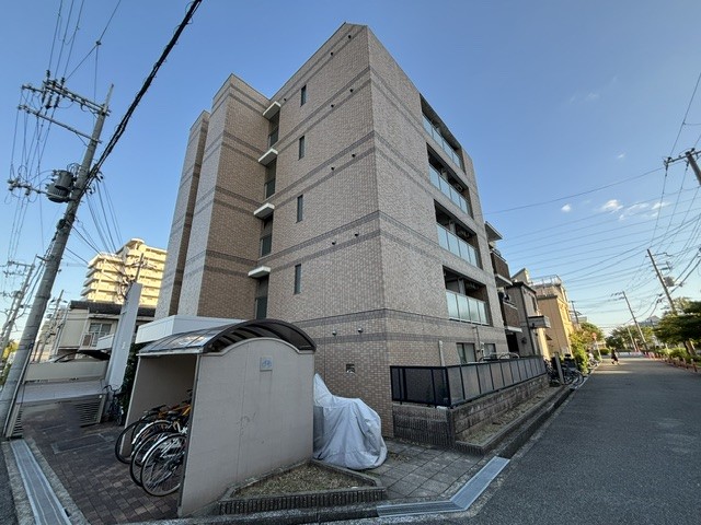 アゼリア01の外観写真