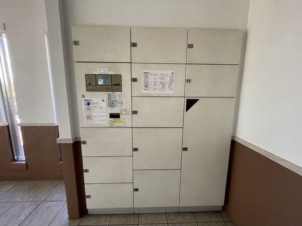 セザール枚方公園の外観写真