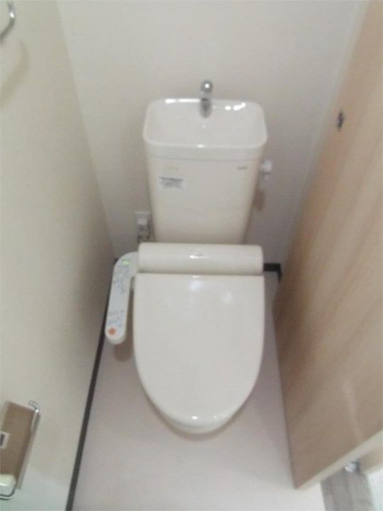 トイレ　コンパクトで使いやすいトイレです