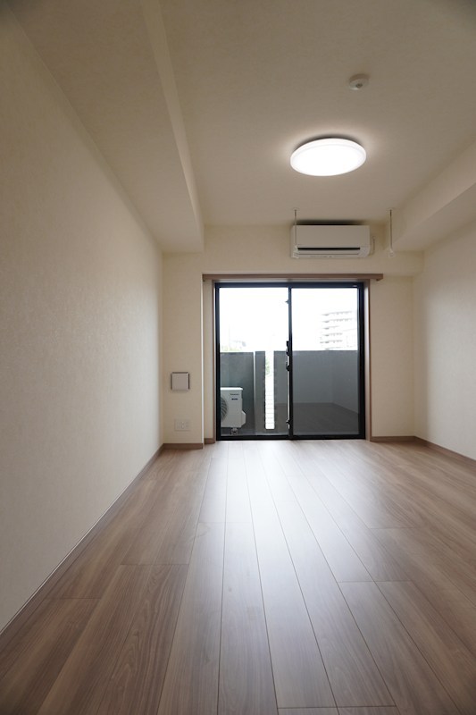 ルーブル武蔵新城七番館の居間写真