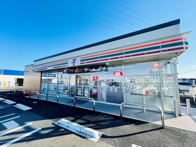 コンビニ　セブンイレブン名取上余田店（コンビニ）まで980m
