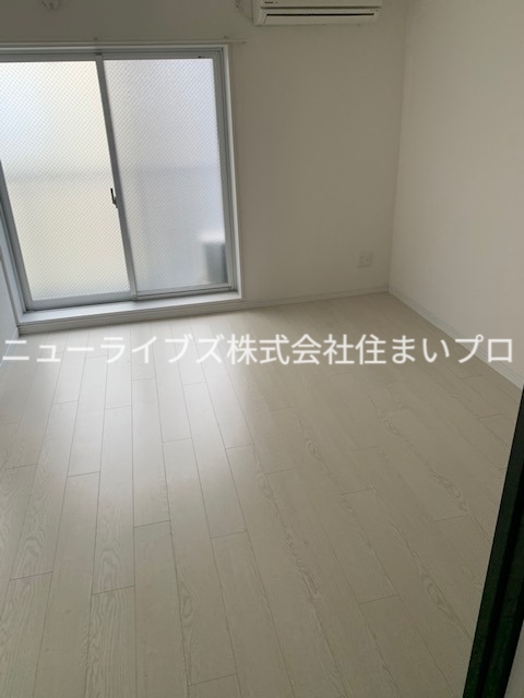 京阪本線 寝屋川市駅 徒歩6分 3階建 築51年の居間写真