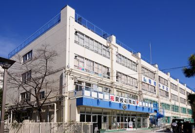 小学校　江東区立南陽小学校（小学校）まで372m