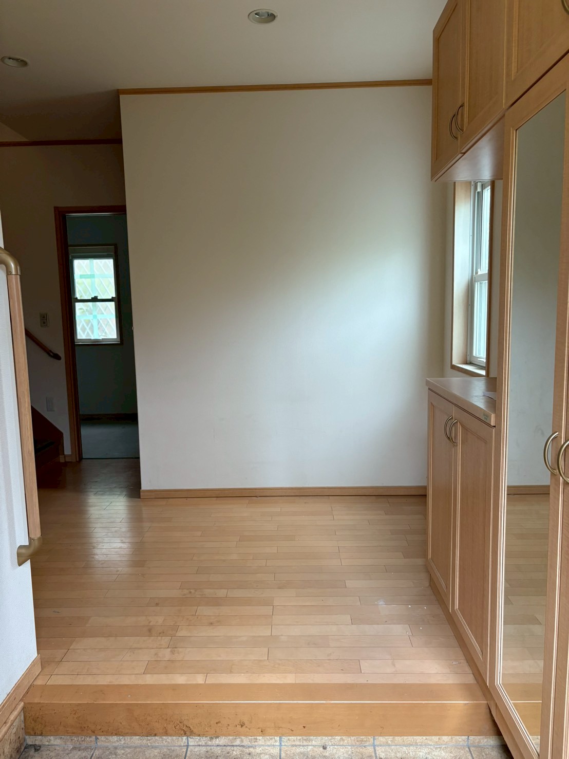 白井市笹塚3丁目戸建の玄関写真