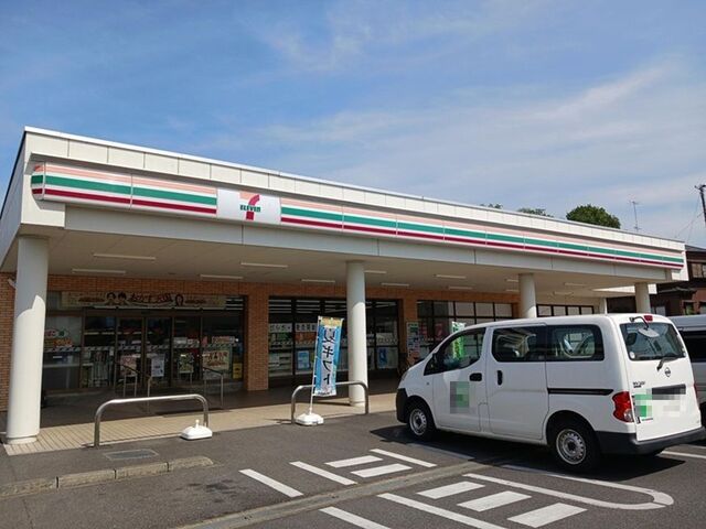 コンビニ　セブンイレブン上尾本町６丁目店（コンビニ）まで520m