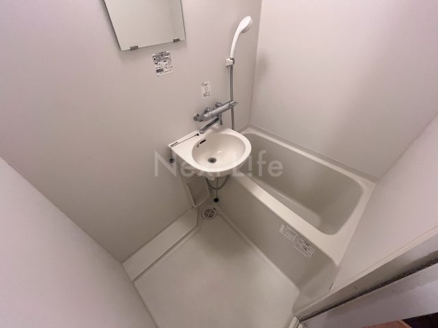 レオパレスケー ファイブの風呂写真