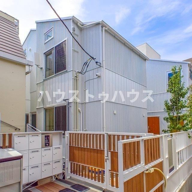 グランエッグス本郷の外観写真