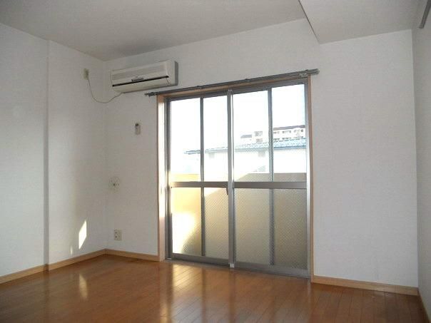 居室・リビング　★単身者様にピッタリのお部屋です。★