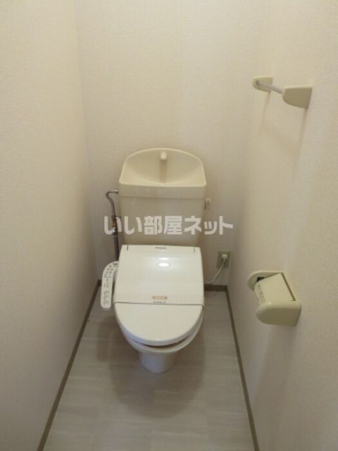 ロイヤル・ププレコートのトイレ写真