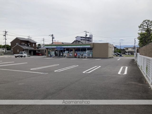 コンビニ　ファミリーマート羽島駅みなみ店（コンビニ）まで957m