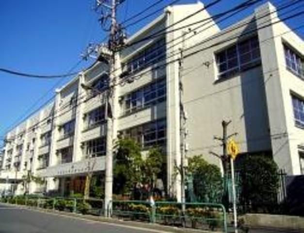 中学校　深川第七中学校（中学校）まで415m