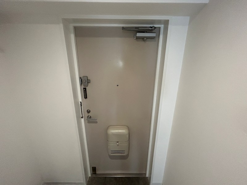 アルンハイム芦屋の玄関写真