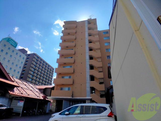 建物外観　札幌市中央区南五条東「ルピナス」