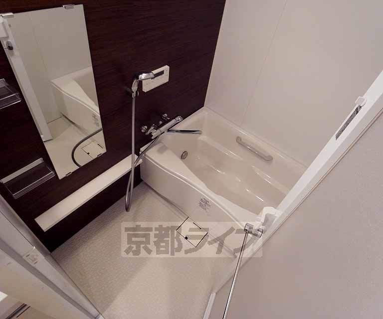 バス・シャワールーム　よくくつろげそうなお風呂ですね。