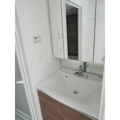 洗面設備　洗面所です