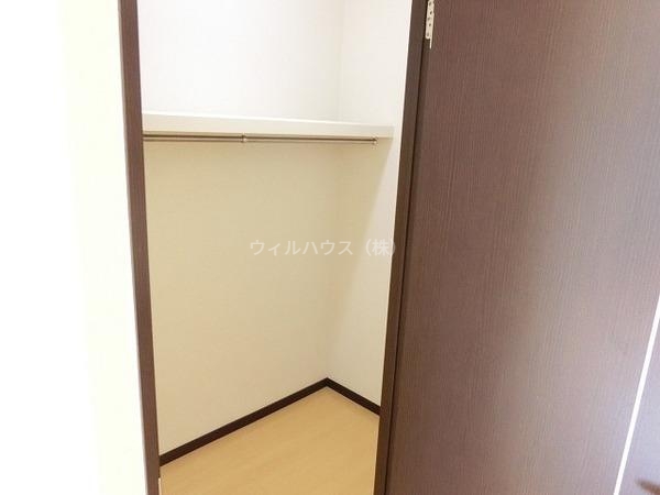 収納　ウォークインクローゼット！
