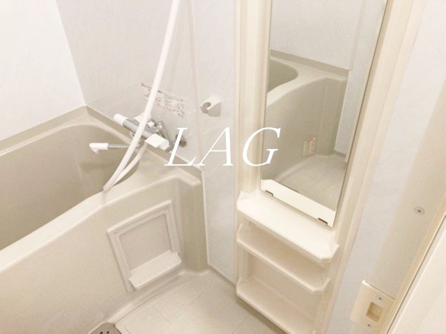 バス・シャワールーム　お風呂です。