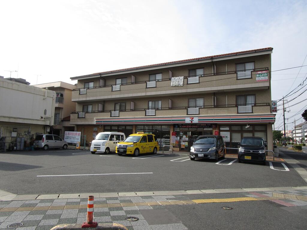 コンビニ　セブンイレブン　中庄駅前店（コンビニ）まで160m