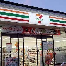 コンビニ　セブンイレブン横浜神大寺4丁目店（コンビニ）まで120m