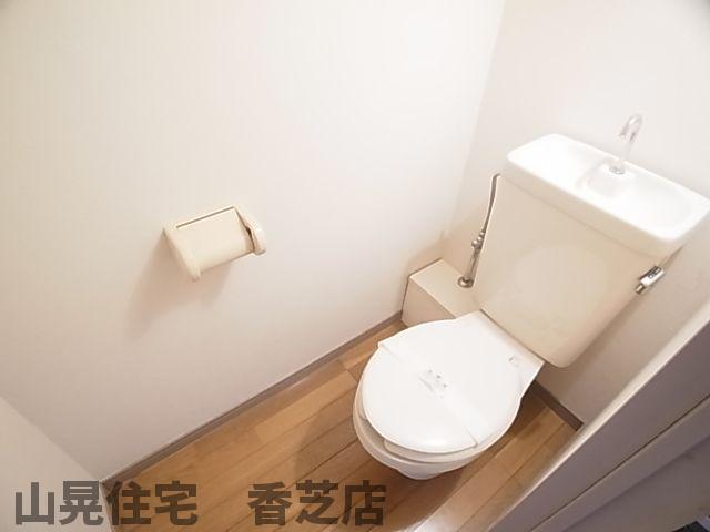 【香芝市別所のマンションのトイレ】