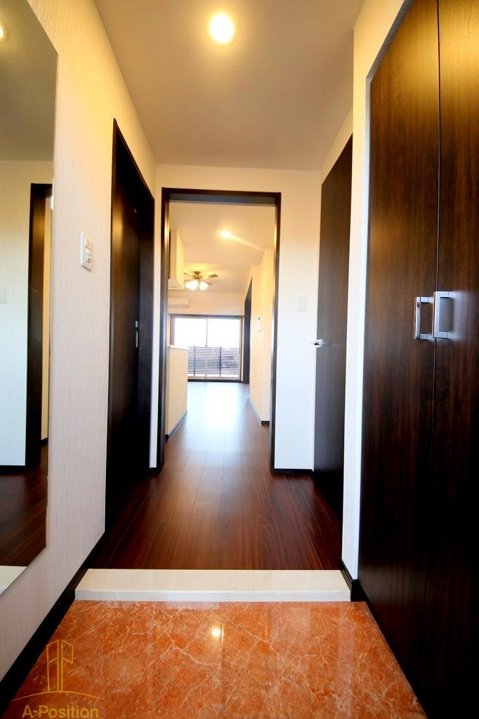 玄関　プレジオ天神橋ASIAN