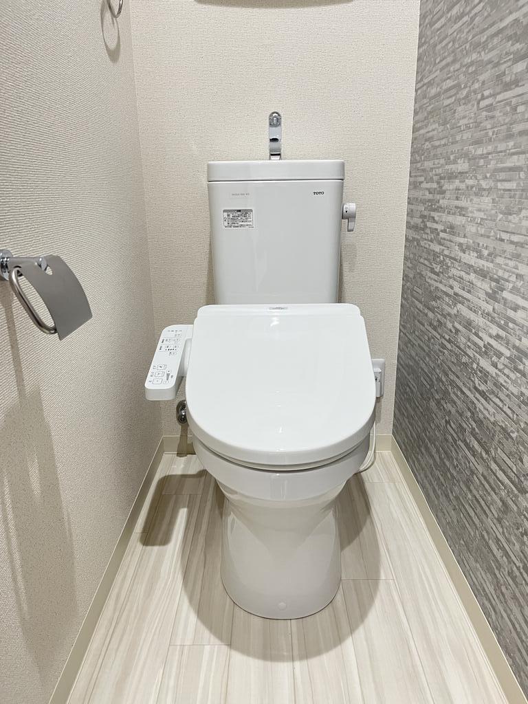 トイレ　同タイプ同モデルを使用