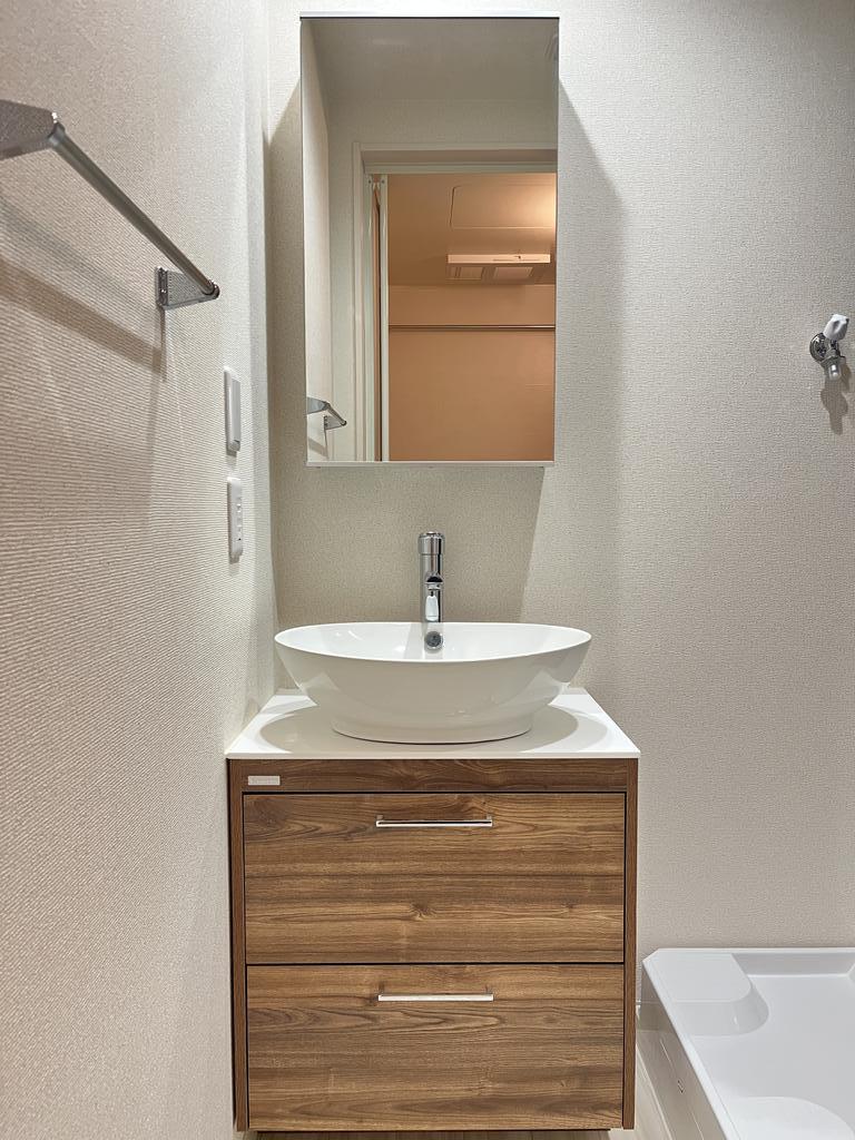 洗面設備　同タイプ同モデルを使用