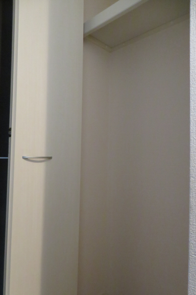 収納　廊下にも収納付