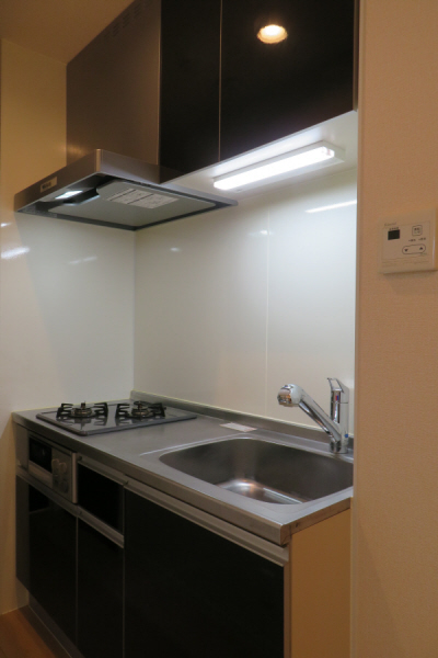 キッチン　キッチン２．０帖　　２口コンロ　都市ガス