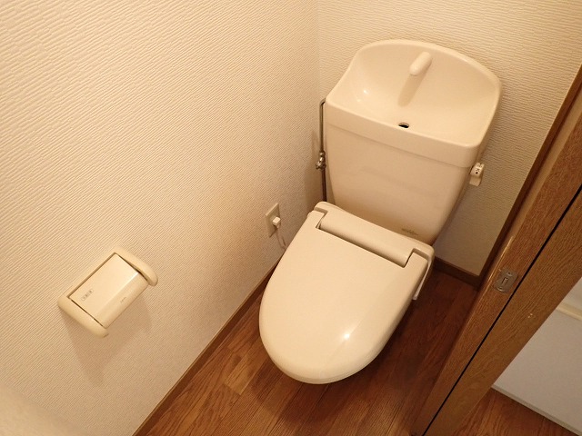 トイレ　トイレ