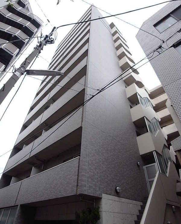 新宿区若松町のマンションの建物外観