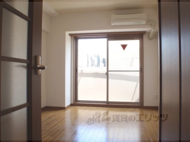 居室・リビング　洋室