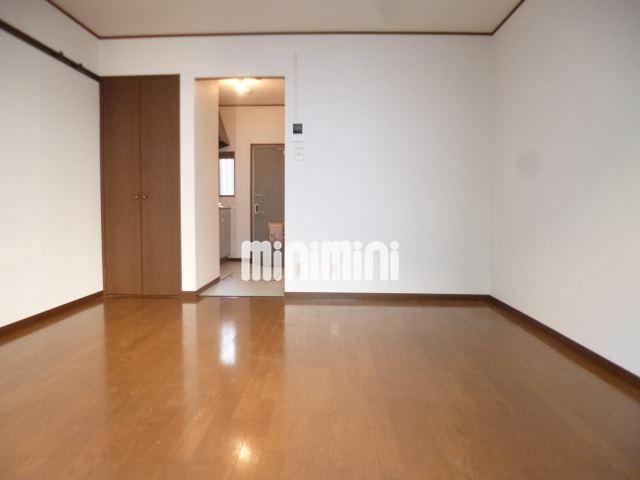 居室・リビング　フローリンの床です。