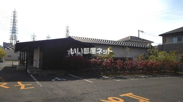 【泉佐野市上町のマンションの飲食店】