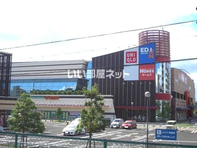 【泉佐野市上町のマンションのショッピングセンター】