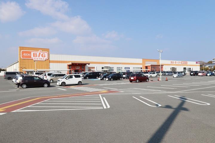スーパー　ザ・ビッグエクストラ阿南店（スーパー）まで398m