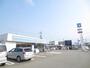 コンビニ　ローソン仁井田本町店（コンビニ）まで330m