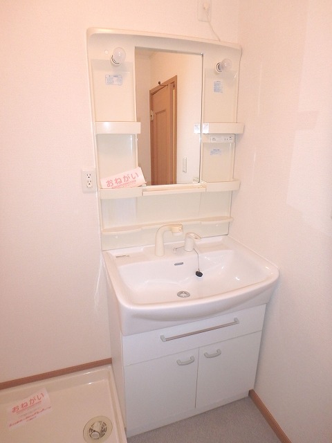 洗面設備　人気のシャンプードレッサー☆