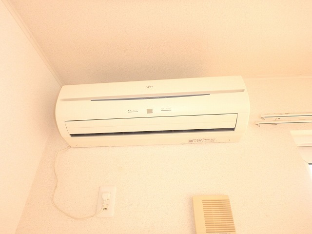 その他設備　エアコン付きで夏も冬も快適♪