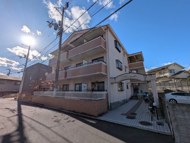 建物外観　完成写真