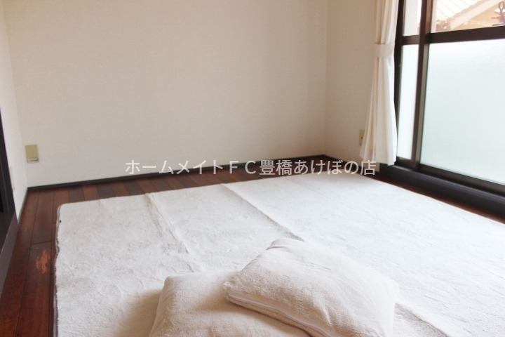 居室・リビング　同型別部屋写真