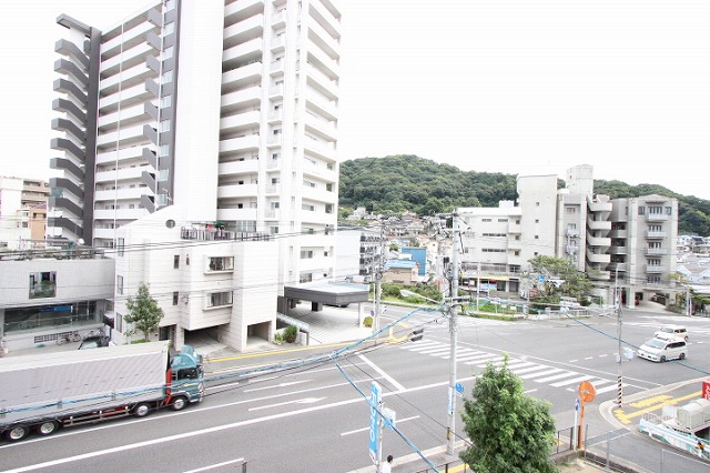 【広島市東区牛田本町のマンションの眺望】