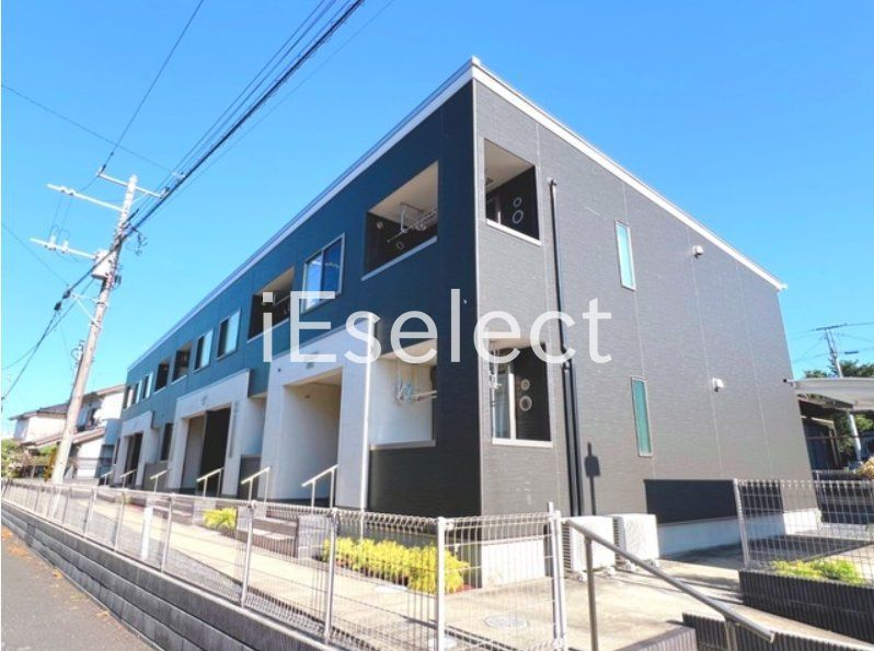 建物外観　閑静な住宅街に立地