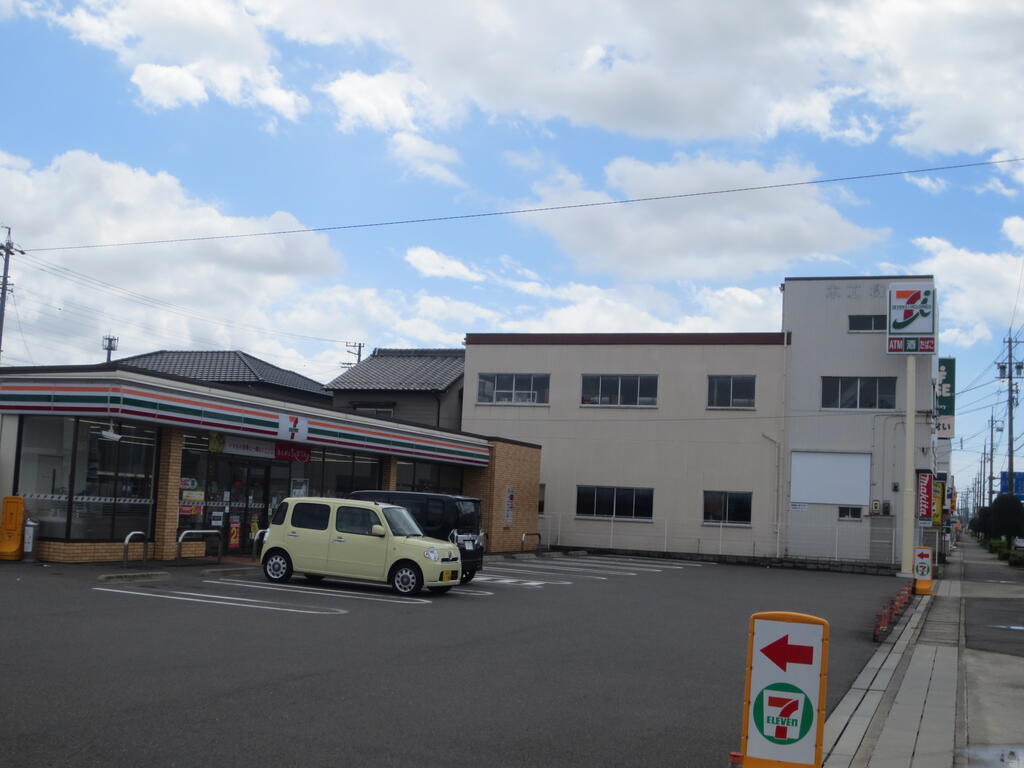 コンビニ　セブンイレブン一宮開明店（コンビニ）まで533m