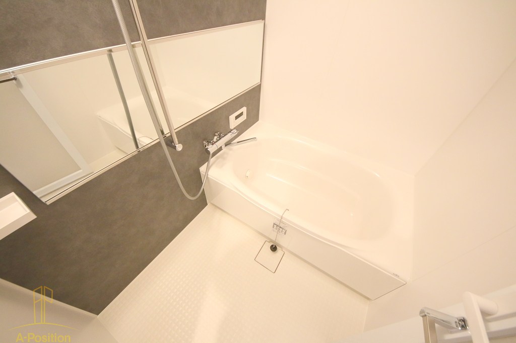 バス・シャワールーム　THE MUSIC COURT