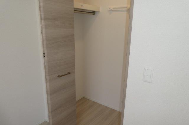 収納　ウォークインクローゼット