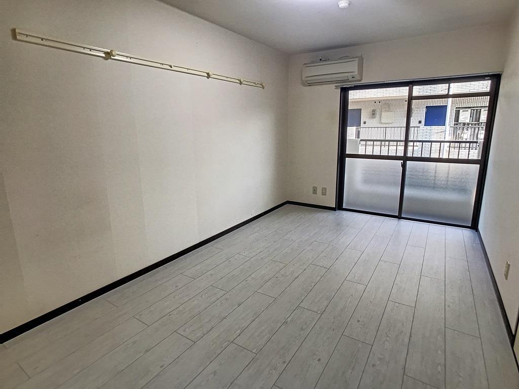 居室・リビング　他室参照