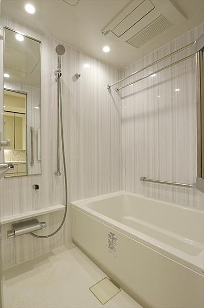 バス・シャワールーム　別部屋参考写真