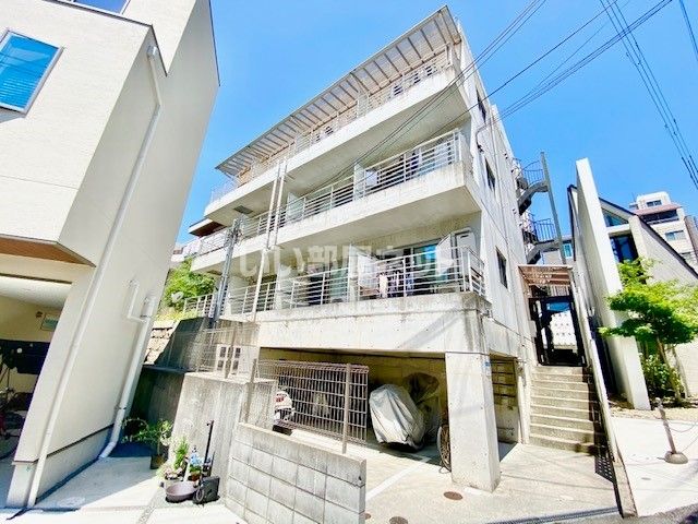 兵庫県神戸市中央区中山手通４（マンション）の賃貸物件の外観